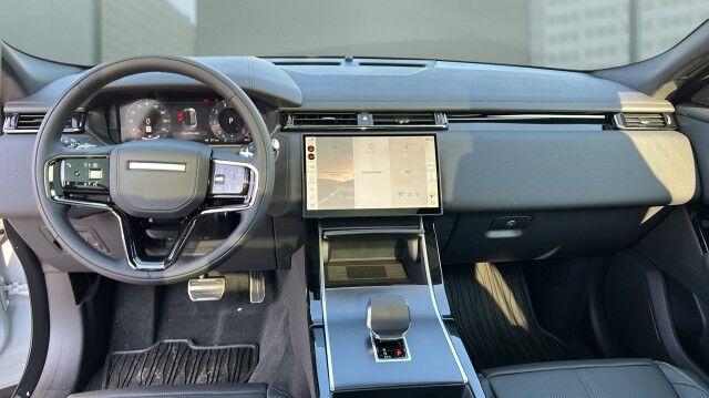 2026 Land Rover Range Rover Velar Dynamic SE San Juan TX 2026 Land Rover Range Rover Velar Dynamic SE San Juan TX