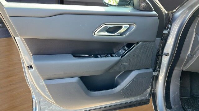 2026 Land Rover Range Rover Velar Dynamic SE San Juan TX 2026 Land Rover Range Rover Velar Dynamic SE San Juan TX