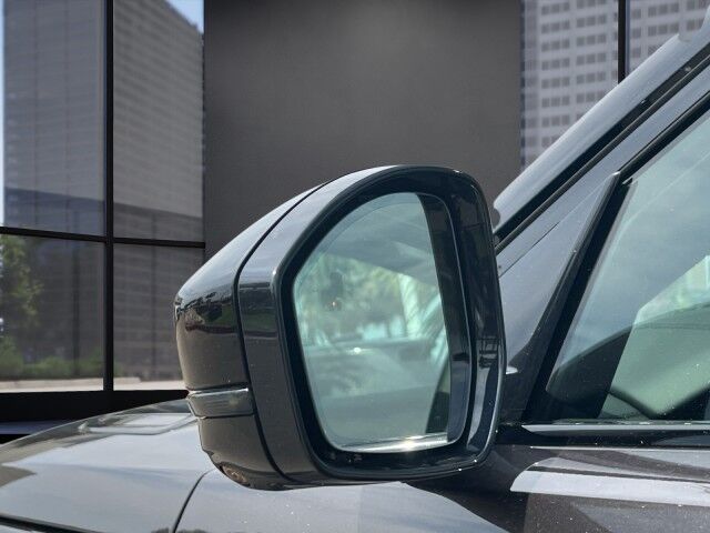 2026 Land Rover Range Rover Velar Dynamic SE V6 San Juan TX 2026 Land Rover Range Rover Velar Dynamic SE V6 San Juan TX