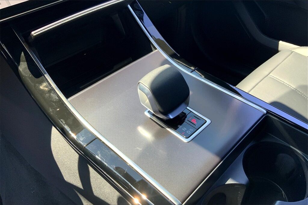 2026 Land Rover Range Rover Velar Dynamic SE San Jose CA