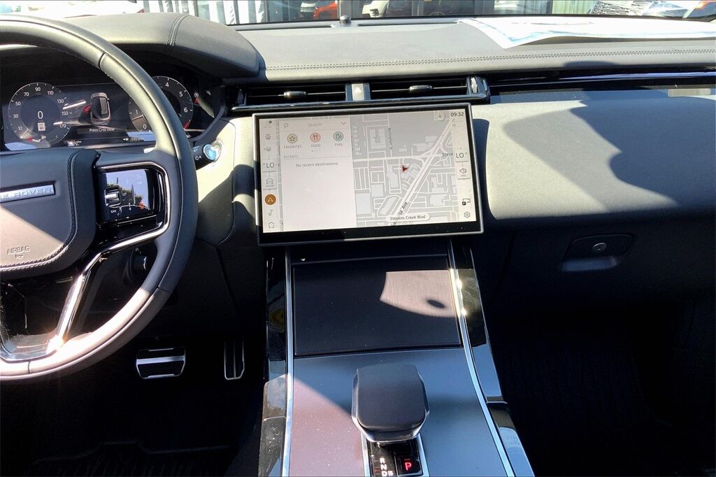 2026 Land Rover Range Rover Velar Dynamic SE San Jose CA