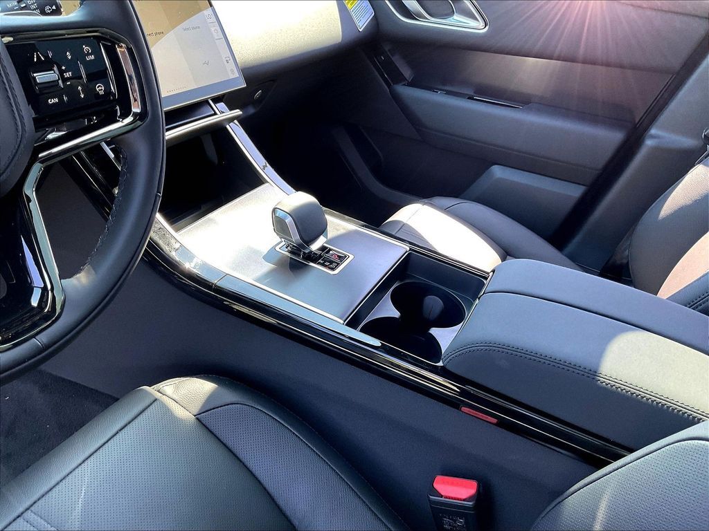 2026 Land Rover Range Rover Velar Dynamic SE San Jose CA