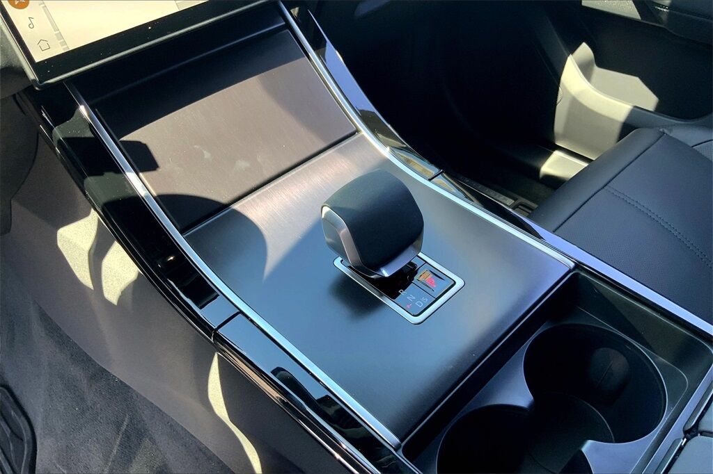 2026 Land Rover Range Rover Velar Dynamic SE San Jose CA