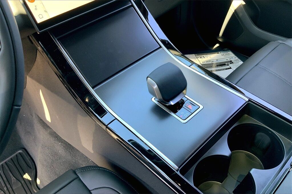 2026 Land Rover Range Rover Velar Dynamic SE San Jose CA