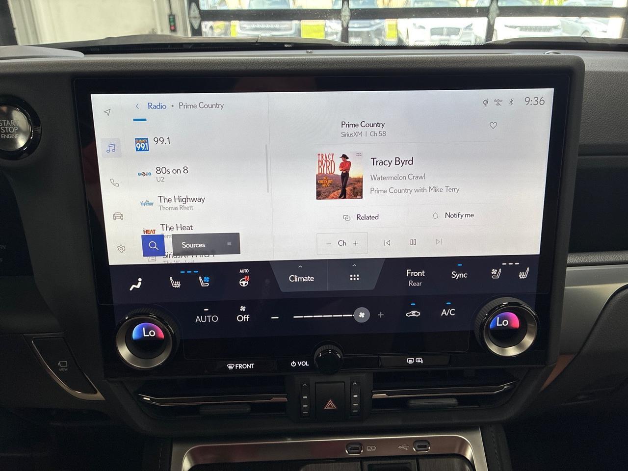 2026 Lexus GX550 Luxury, Captain's Chairs, Cold Area Pkg, Traffic Jam Assist, HUD, ML Sound Houston TX 2026 Lexus GX550 Luxury, Captain's Chairs, Cold Area Pkg, Traffic Jam Assist, HUD, ML Sound Houston TX