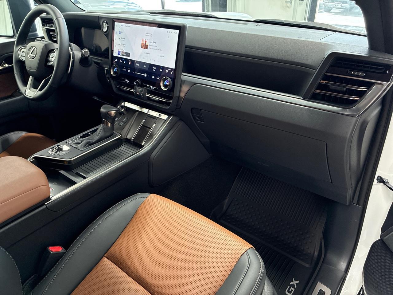 2026 Lexus GX550 Luxury, Captain's Chairs, Cold Area Pkg, Traffic Jam Assist, HUD, ML Sound Houston TX 2026 Lexus GX550 Luxury, Captain's Chairs, Cold Area Pkg, Traffic Jam Assist, HUD, ML Sound Houston TX