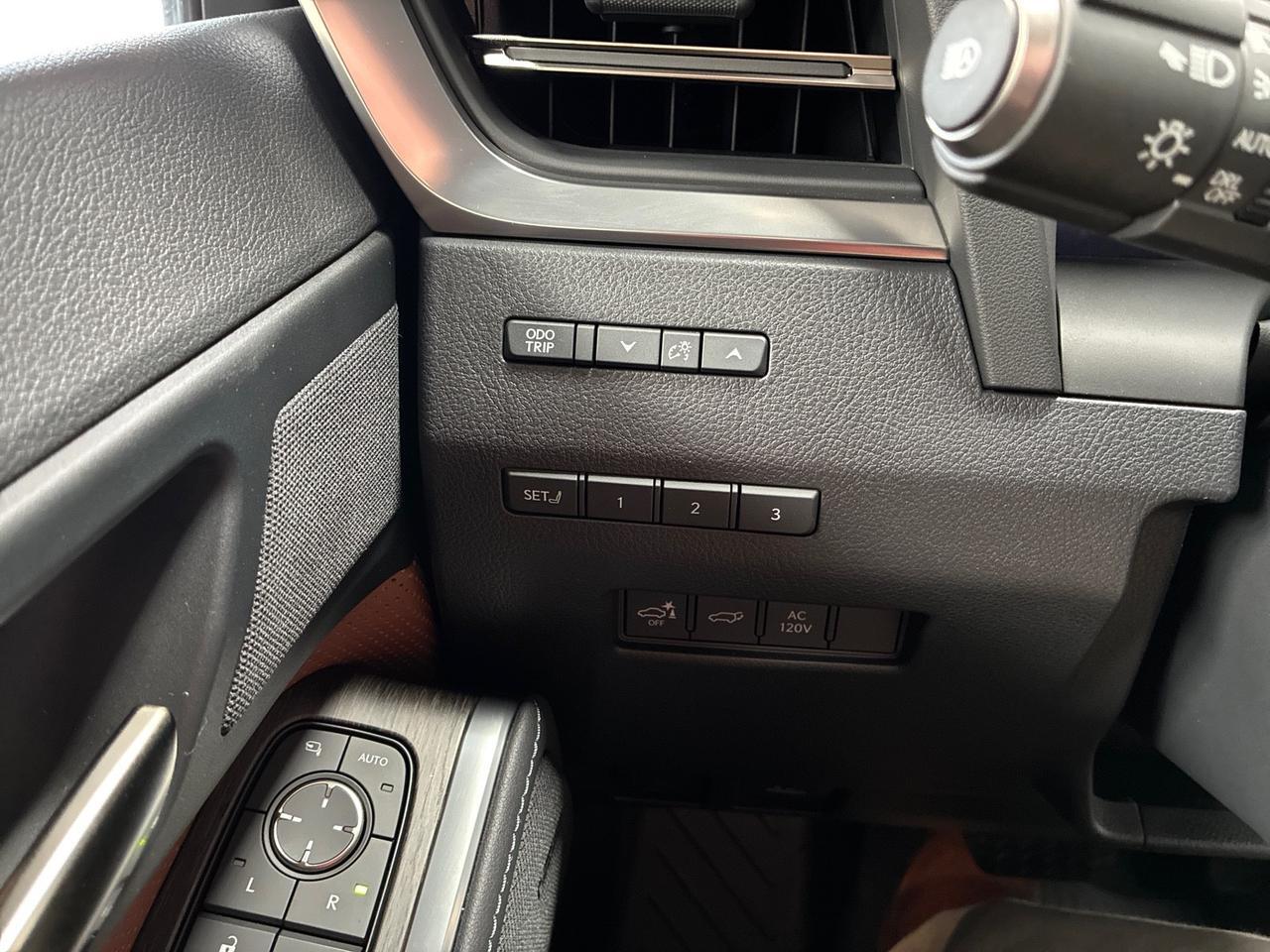 2026 Lexus GX550 Luxury, Captain's Chairs, Cold Area Pkg, Traffic Jam Assist, HUD, ML Sound Houston TX 2026 Lexus GX550 Luxury, Captain's Chairs, Cold Area Pkg, Traffic Jam Assist, HUD, ML Sound Houston TX