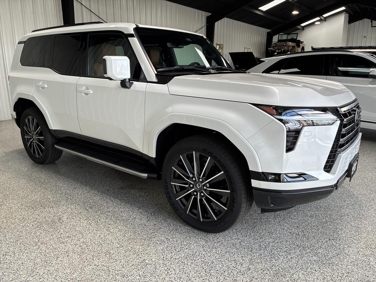 2026 Lexus GX550 Luxury, Captain's Chairs, Cold Area Pkg, Traffic Jam Assist, HUD, ML Sound Houston TX 2026 Lexus GX550 Luxury, Captain's Chairs, Cold Area Pkg, Traffic Jam Assist, HUD, ML Sound Houston TX
