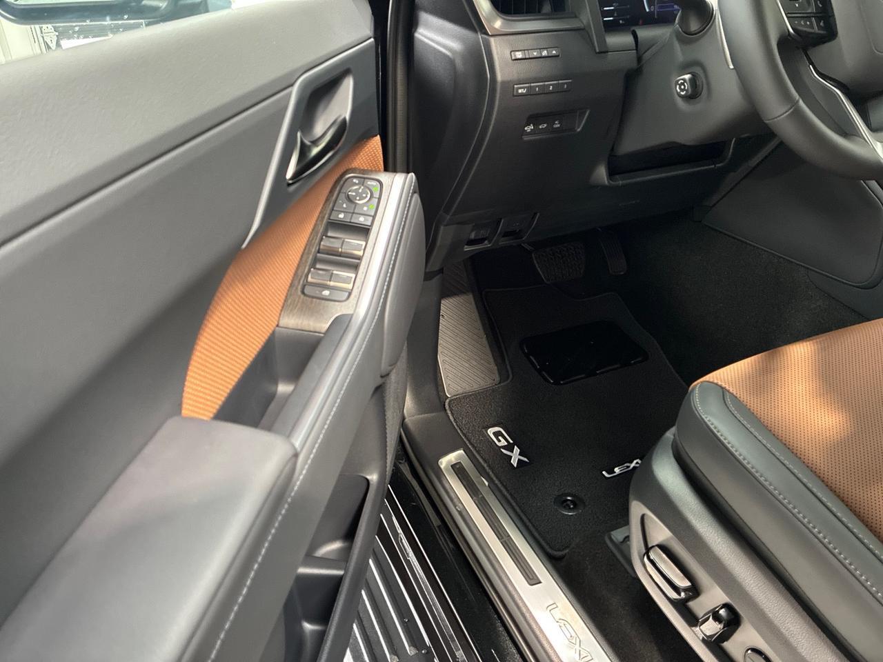 2026 Lexus GX550 Premium+, Traffic Jam Assist, Cold Area Pkg, HUD, Digital Key Houston TX 2026 Lexus GX550 Premium+, Traffic Jam Assist, Cold Area Pkg, HUD, Digital Key Houston TX
