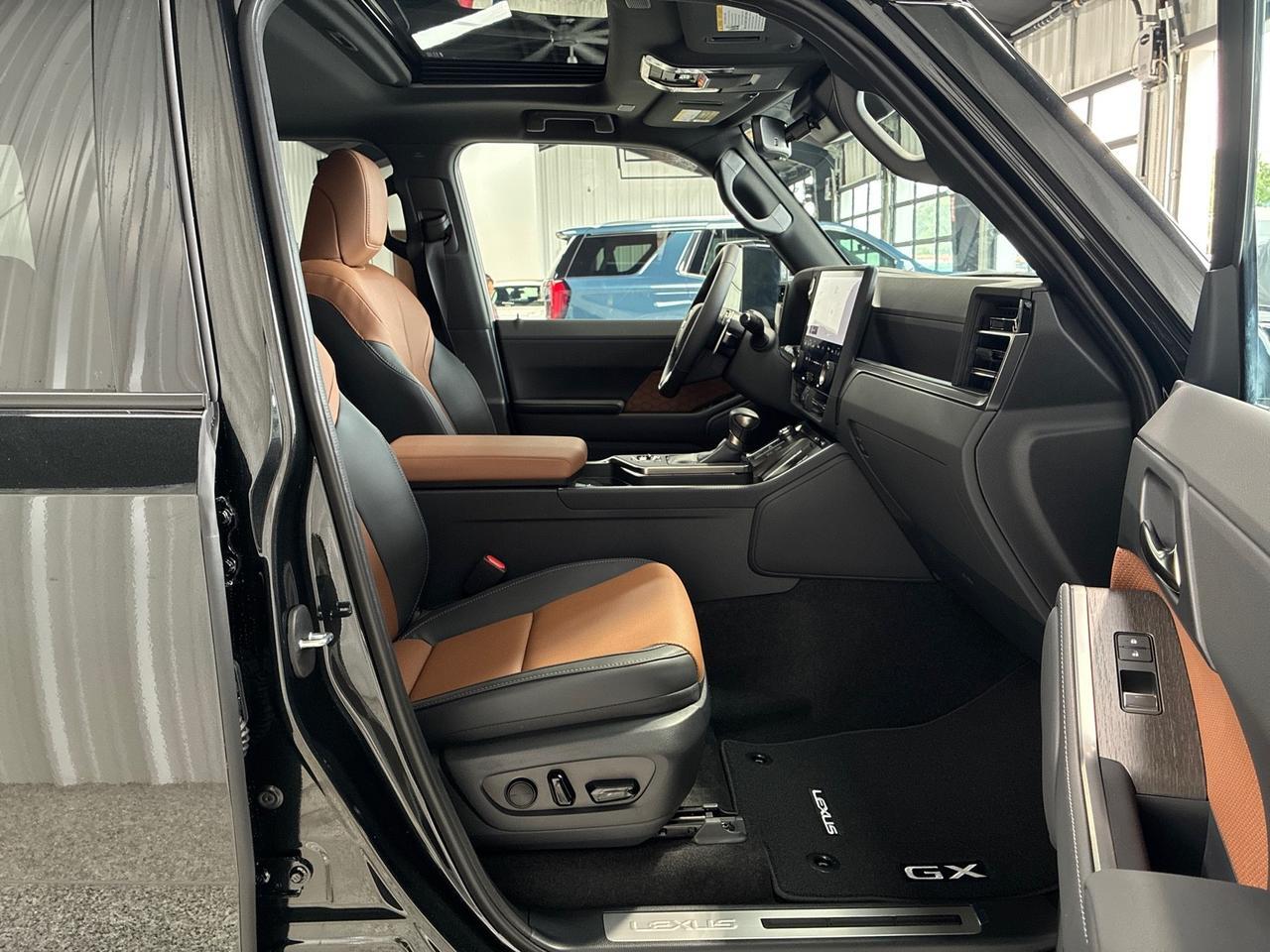2026 Lexus GX550 Premium+, Traffic Jam Assist, Cold Area Pkg, HUD, Digital Key Houston TX 2026 Lexus GX550 Premium+, Traffic Jam Assist, Cold Area Pkg, HUD, Digital Key Houston TX