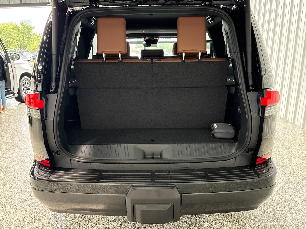 2026 Lexus GX550 Premium+, Traffic Jam Assist, Cold Area Pkg, HUD, Digital Key Houston TX 2026 Lexus GX550 Premium+, Traffic Jam Assist, Cold Area Pkg, HUD, Digital Key Houston TX