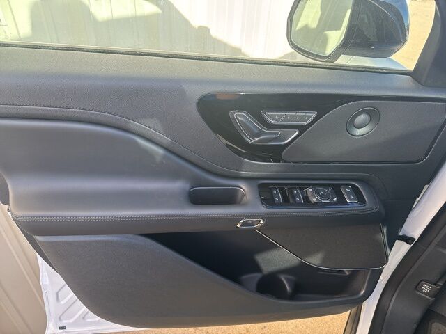 2026 Lincoln Aviator Reserve Watertown SD 2026 Lincoln Aviator Reserve Watertown SD