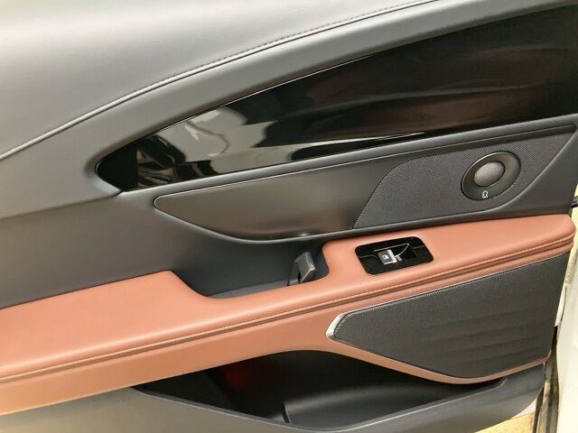 2026 Lincoln Nautilus Reserve Watertown SD 2026 Lincoln Nautilus Reserve Watertown SD