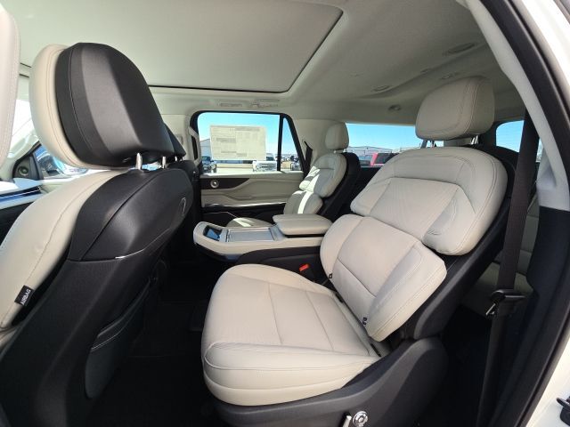 2026 Lincoln Navigator L Reserve Watertown SD 2026 Lincoln Navigator L Reserve Watertown SD