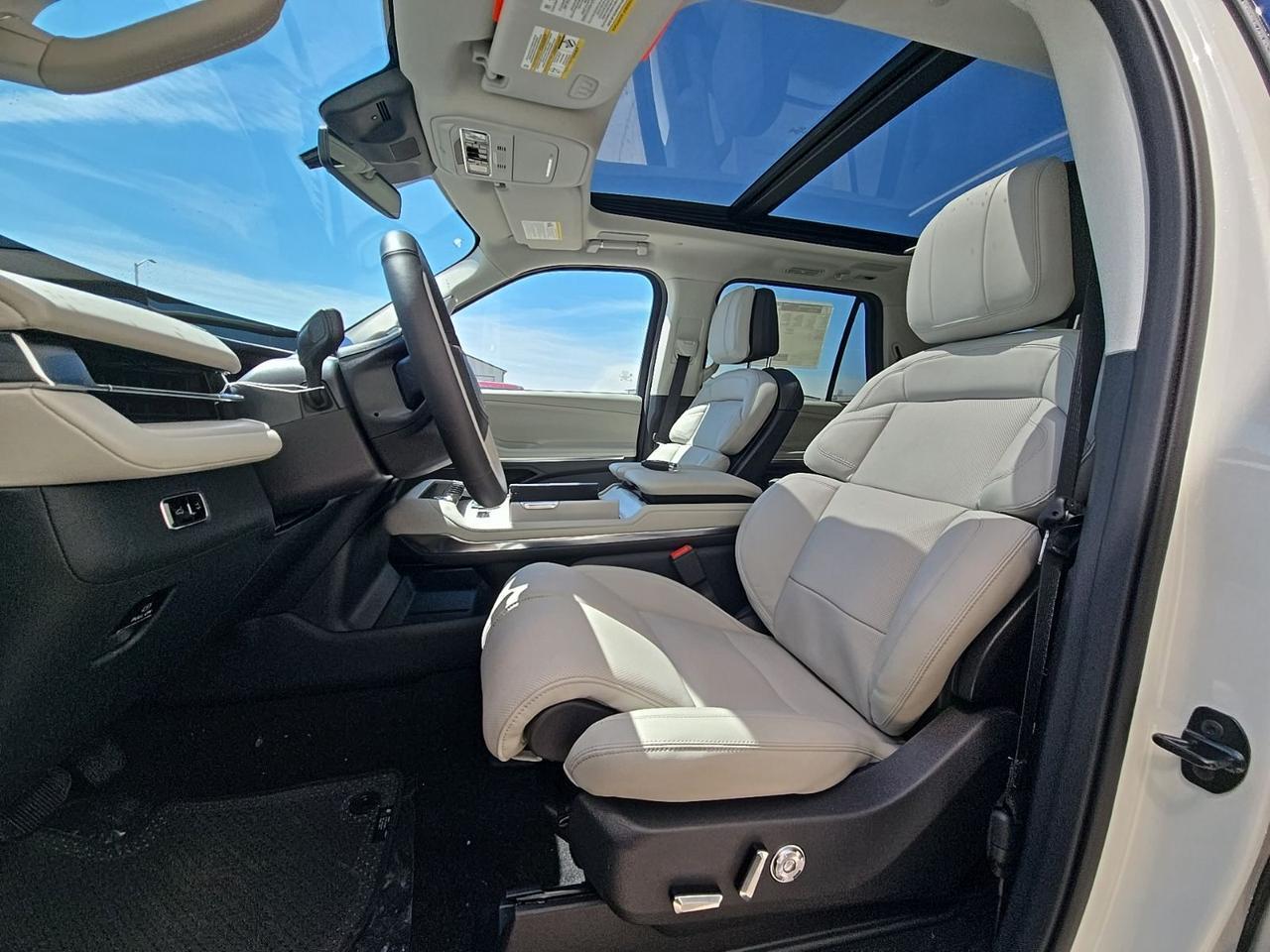 2026 Lincoln Navigator L Reserve Watertown SD 2026 Lincoln Navigator L Reserve Watertown SD