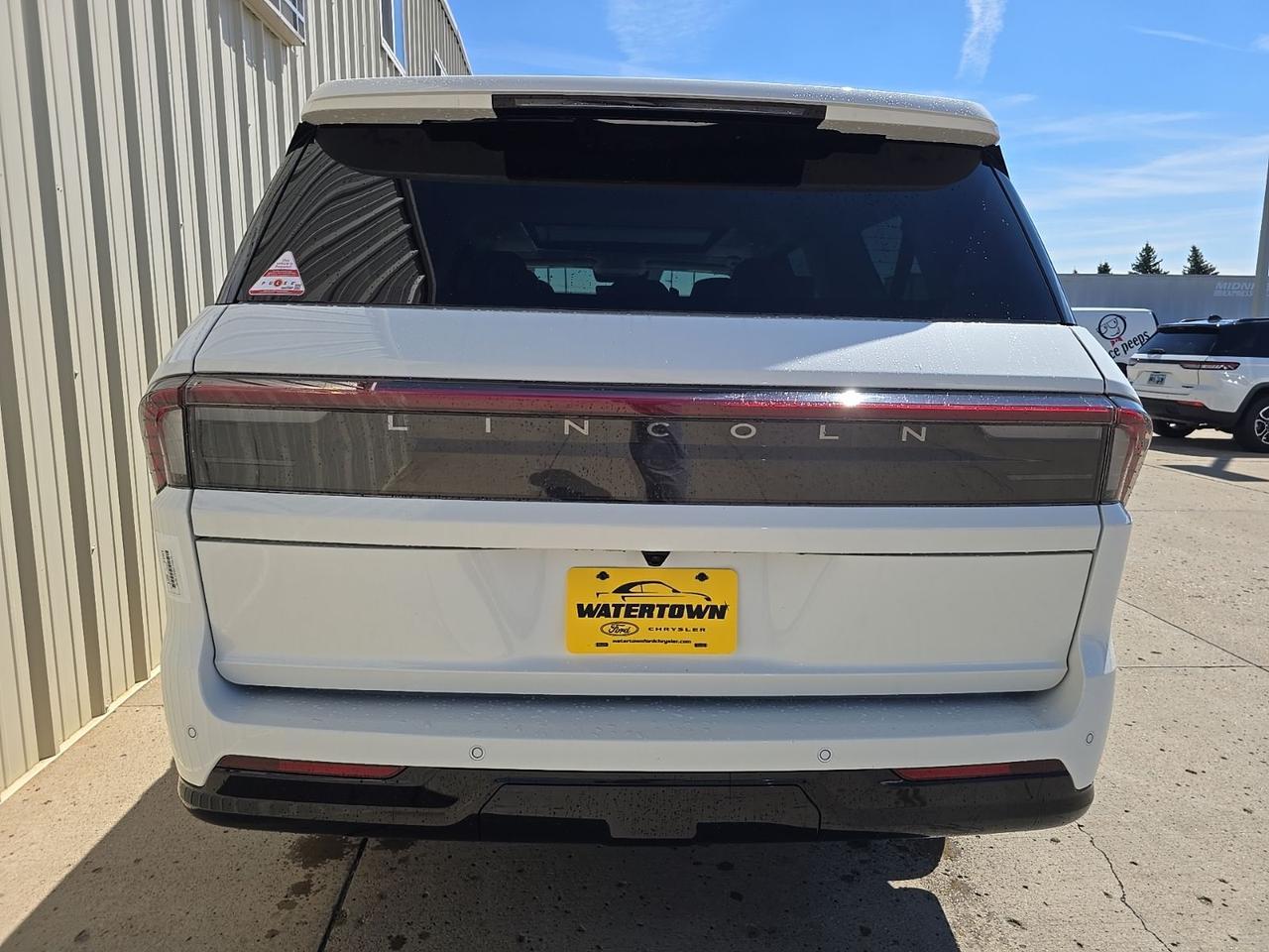 2026 Lincoln Navigator L Reserve Watertown SD 2026 Lincoln Navigator L Reserve Watertown SD