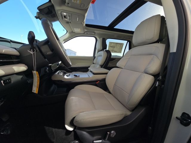 2026 Lincoln Navigator Reserve Watertown SD 2026 Lincoln Navigator Reserve Watertown SD