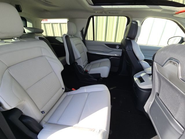 2026 Lincoln Navigator Reserve Watertown SD 2026 Lincoln Navigator Reserve Watertown SD