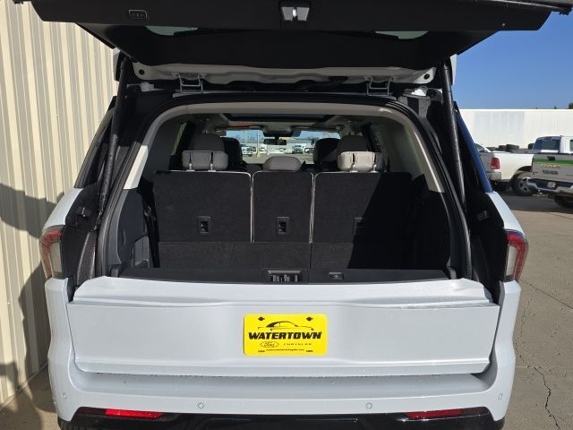 2026 Lincoln Navigator Reserve Watertown SD 2026 Lincoln Navigator Reserve Watertown SD