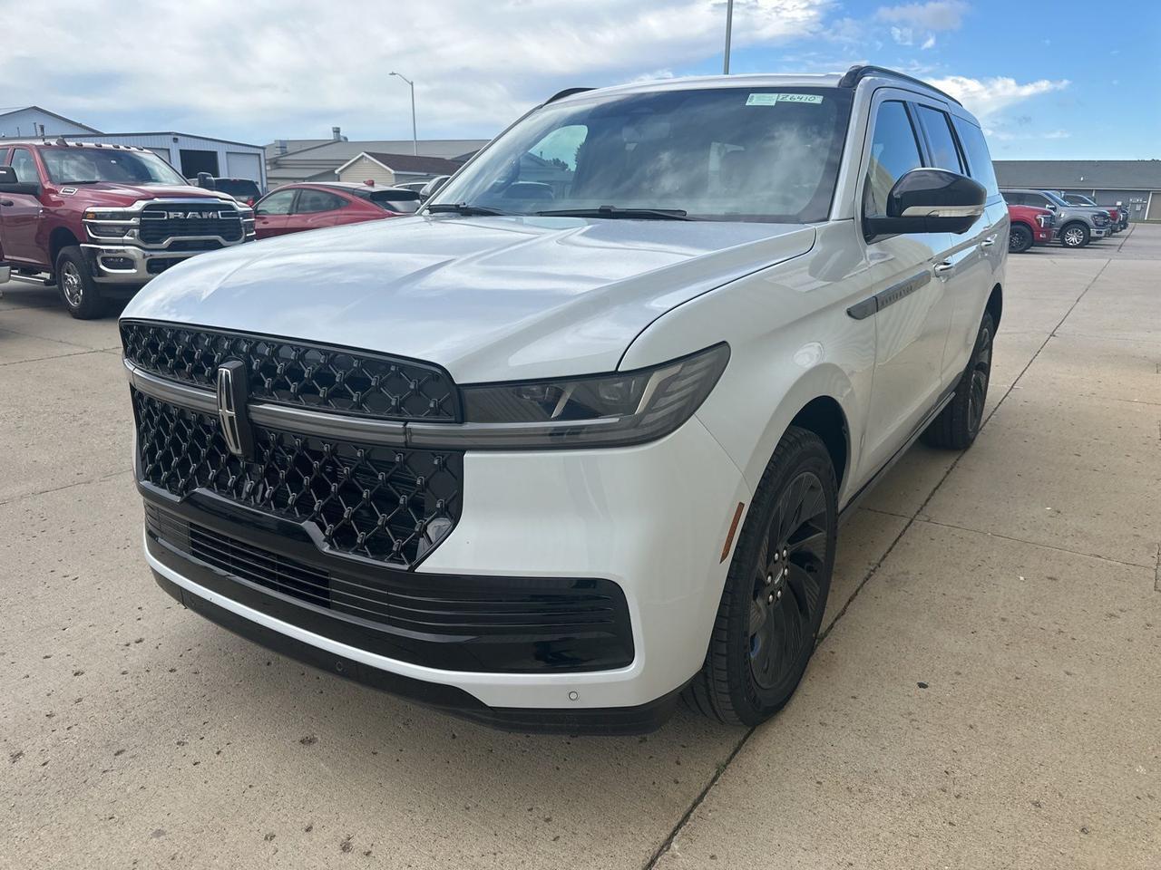 2026 Lincoln Navigator Reserve Watertown SD 2026 Lincoln Navigator Reserve Watertown SD