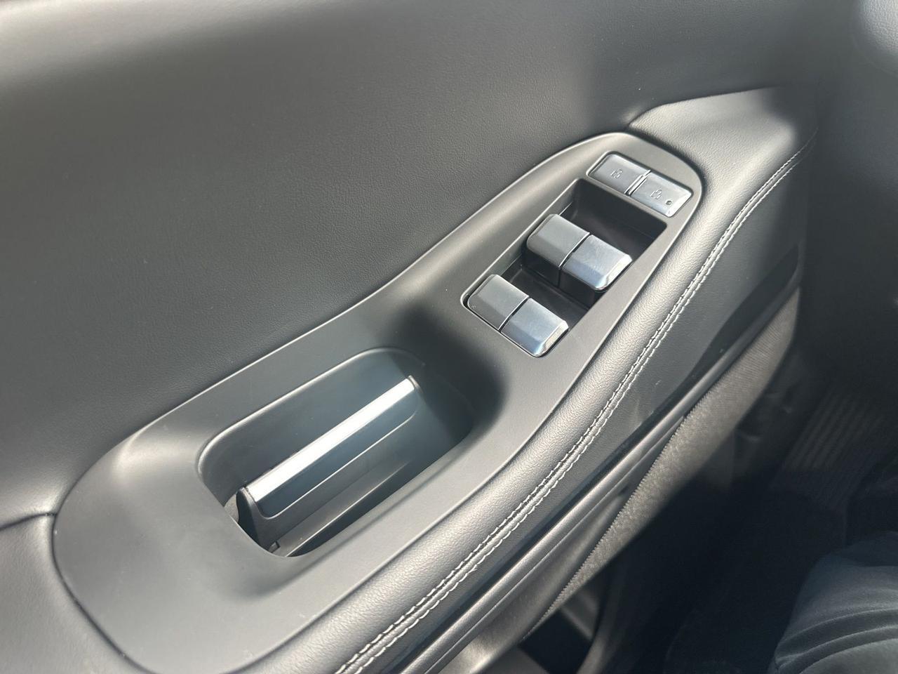 2026 Lincoln Navigator Reserve Watertown SD 2026 Lincoln Navigator Reserve Watertown SD