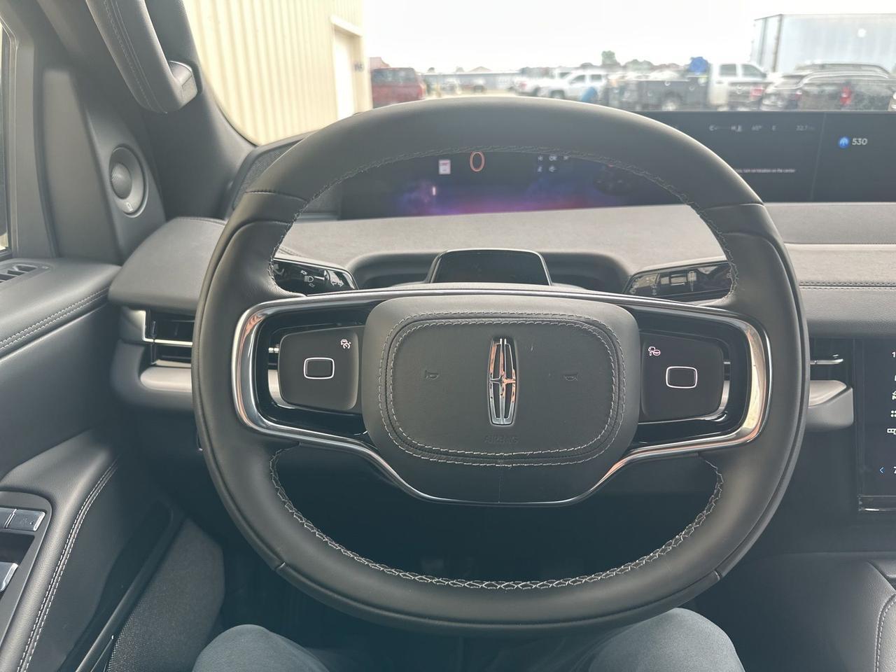 2026 Lincoln Navigator Reserve Watertown SD 2026 Lincoln Navigator Reserve Watertown SD