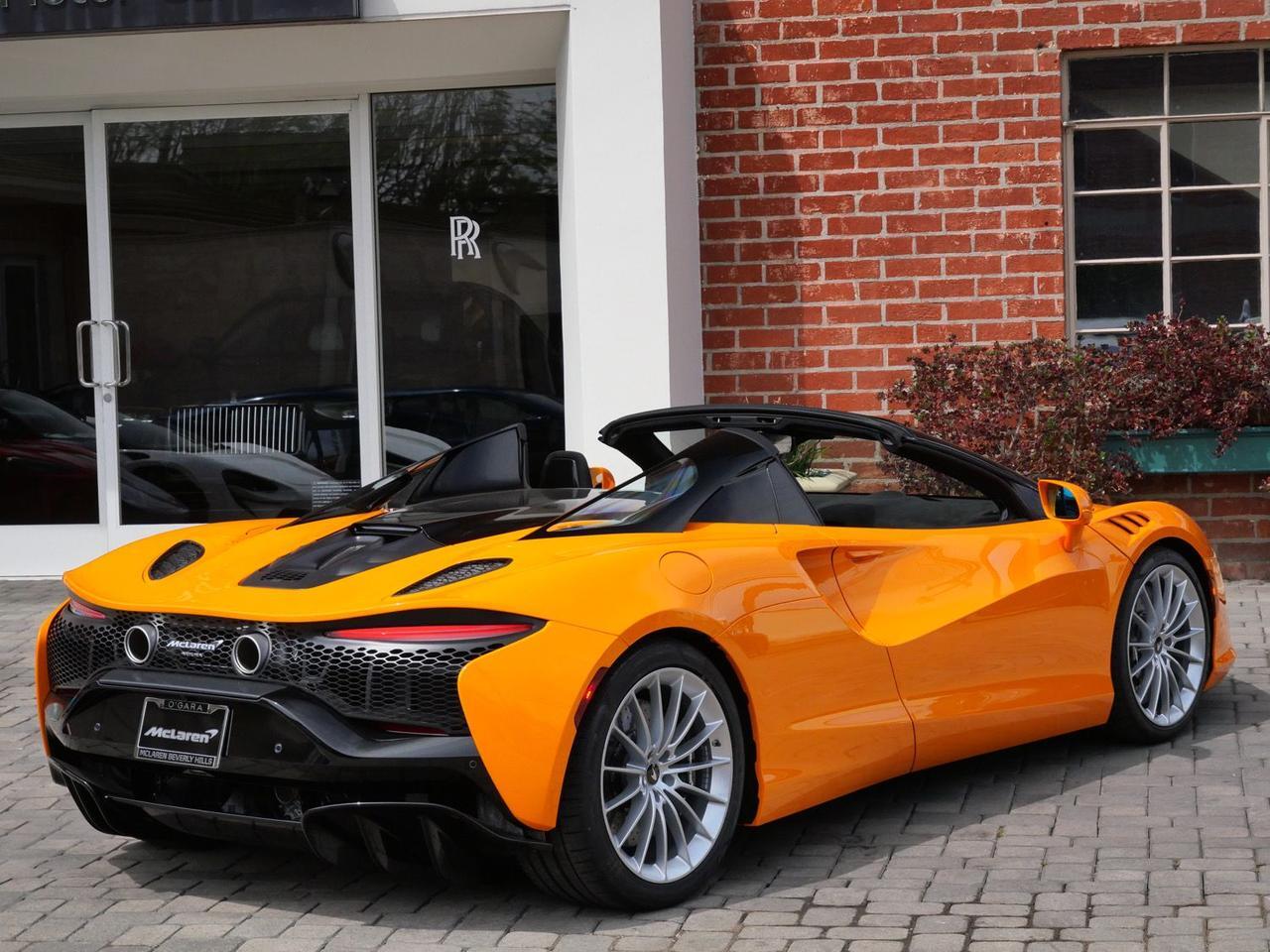 2026 McLaren Artura Lawrence KS
