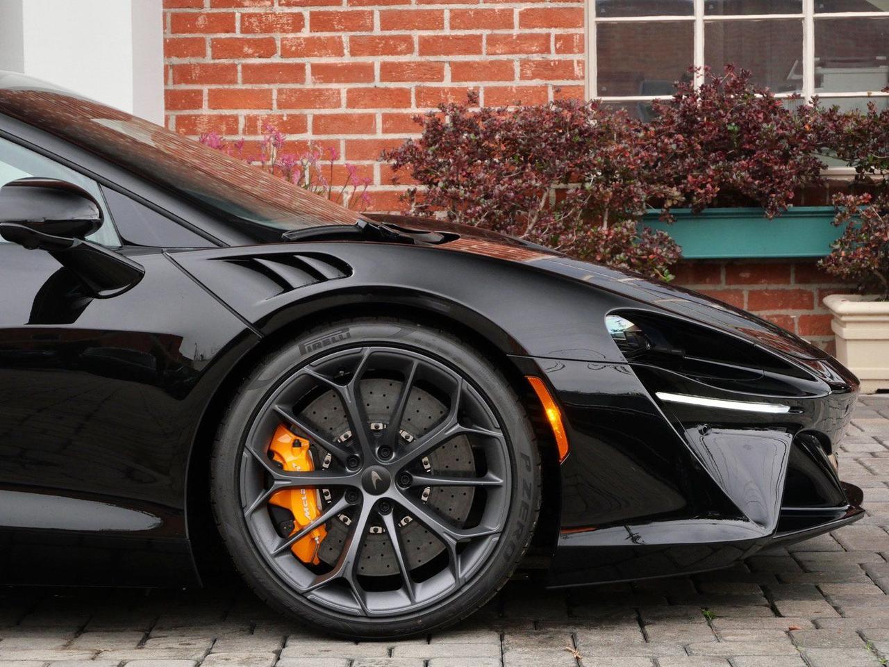2026 McLaren Artura Performance Lawrence KS