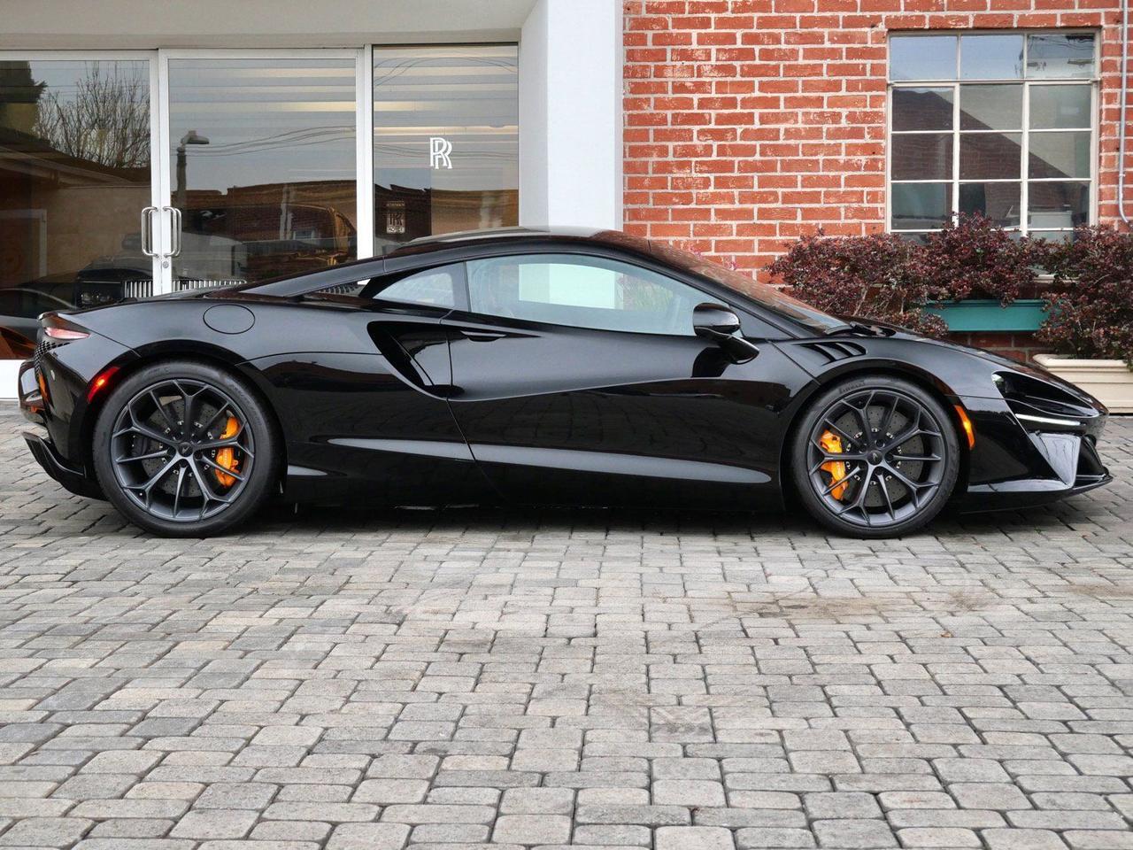 2026 McLaren Artura Performance Lawrence KS