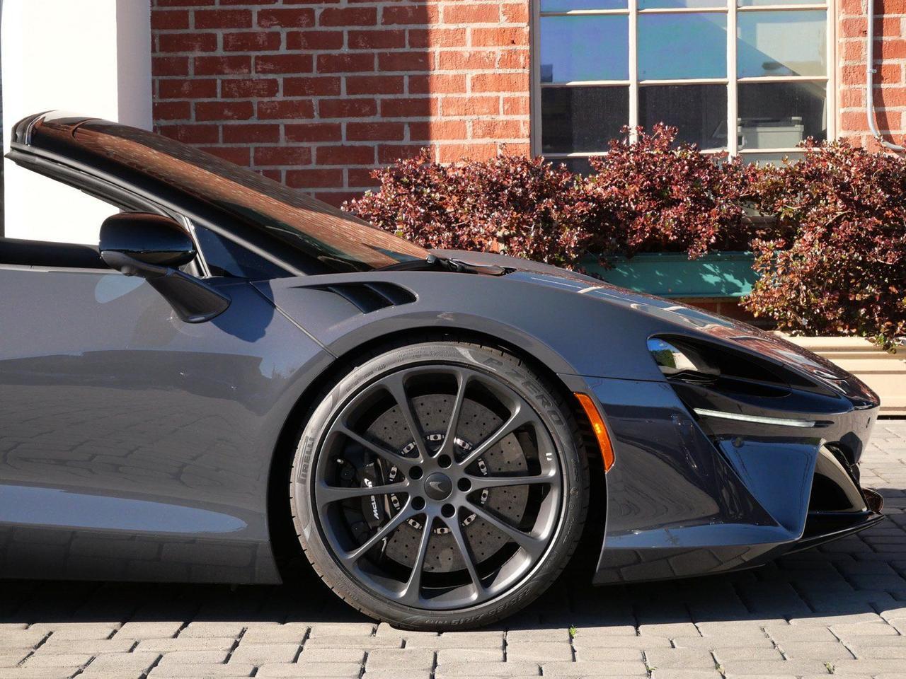 2026 McLaren Artura Performance Lawrence KS