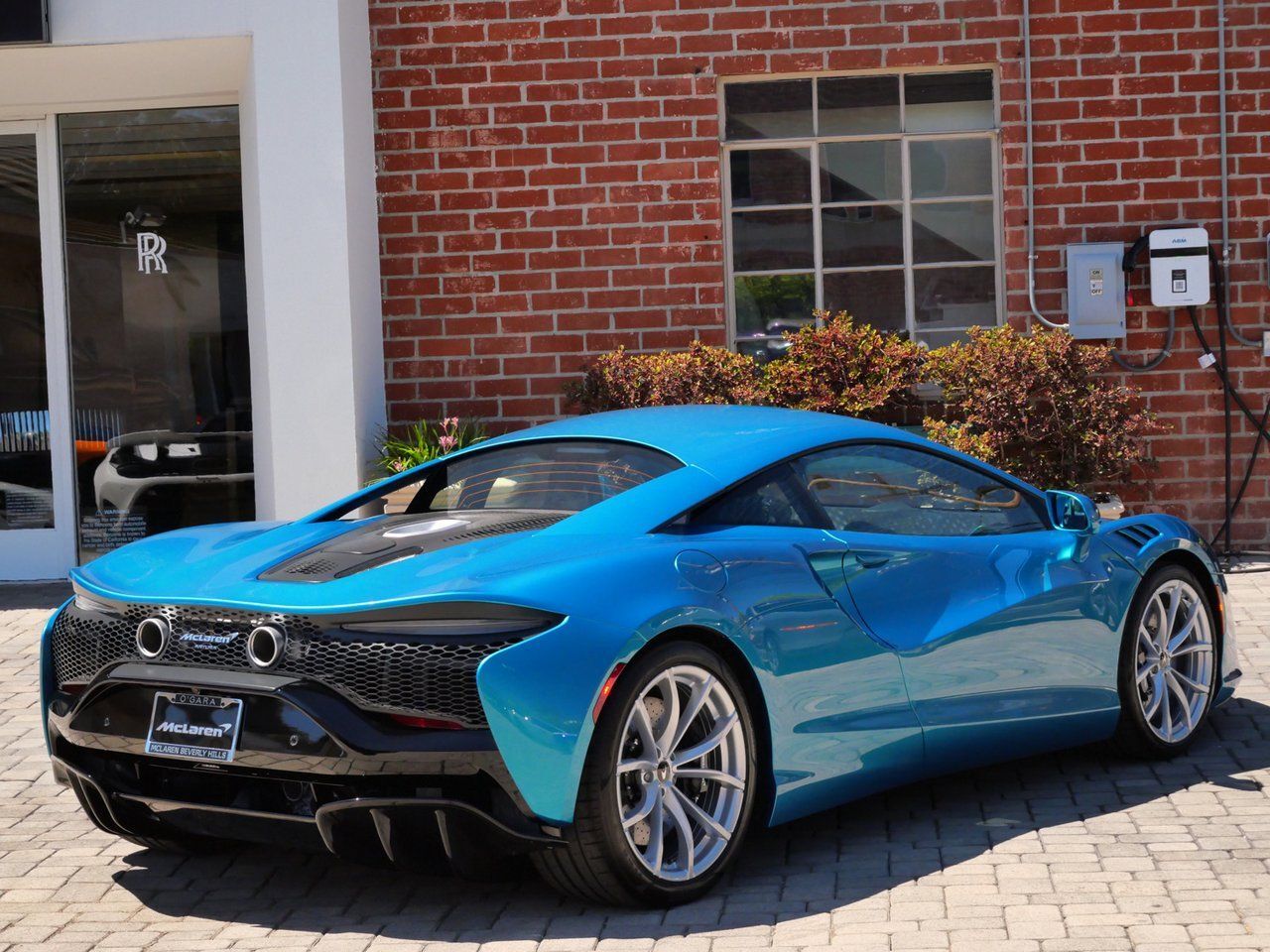 2026 McLaren Artura TechLux Lawrence KS