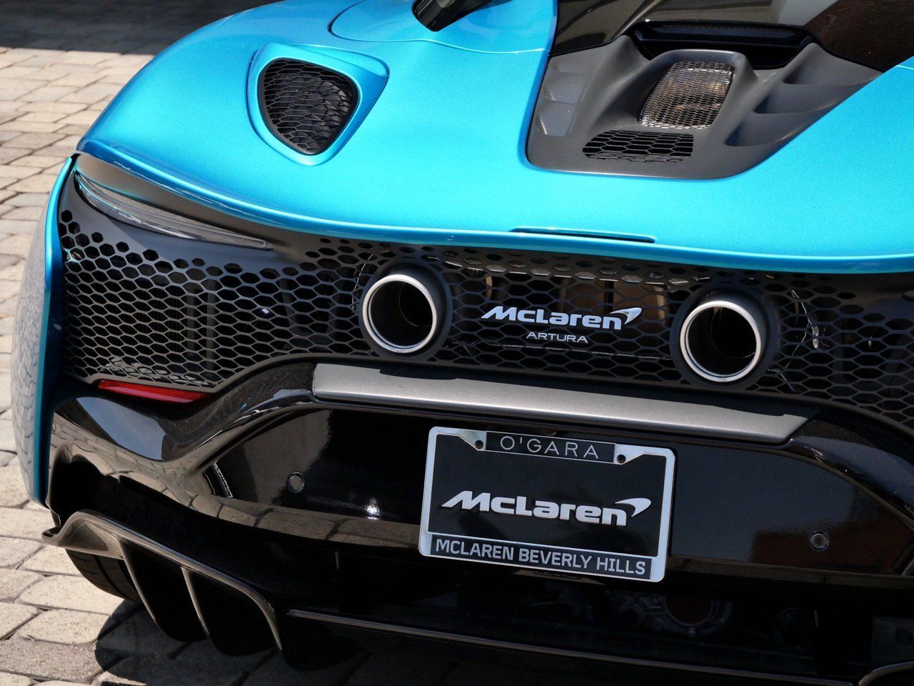 2026 McLaren Artura TechLux Lawrence KS
