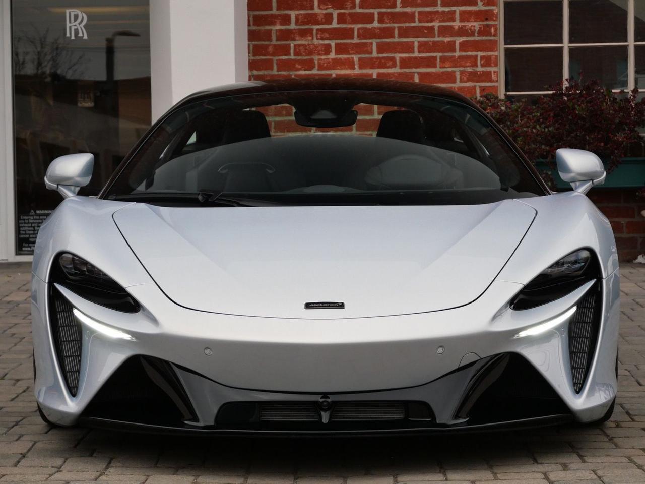 2026 McLaren Artura TechLux Lawrence KS