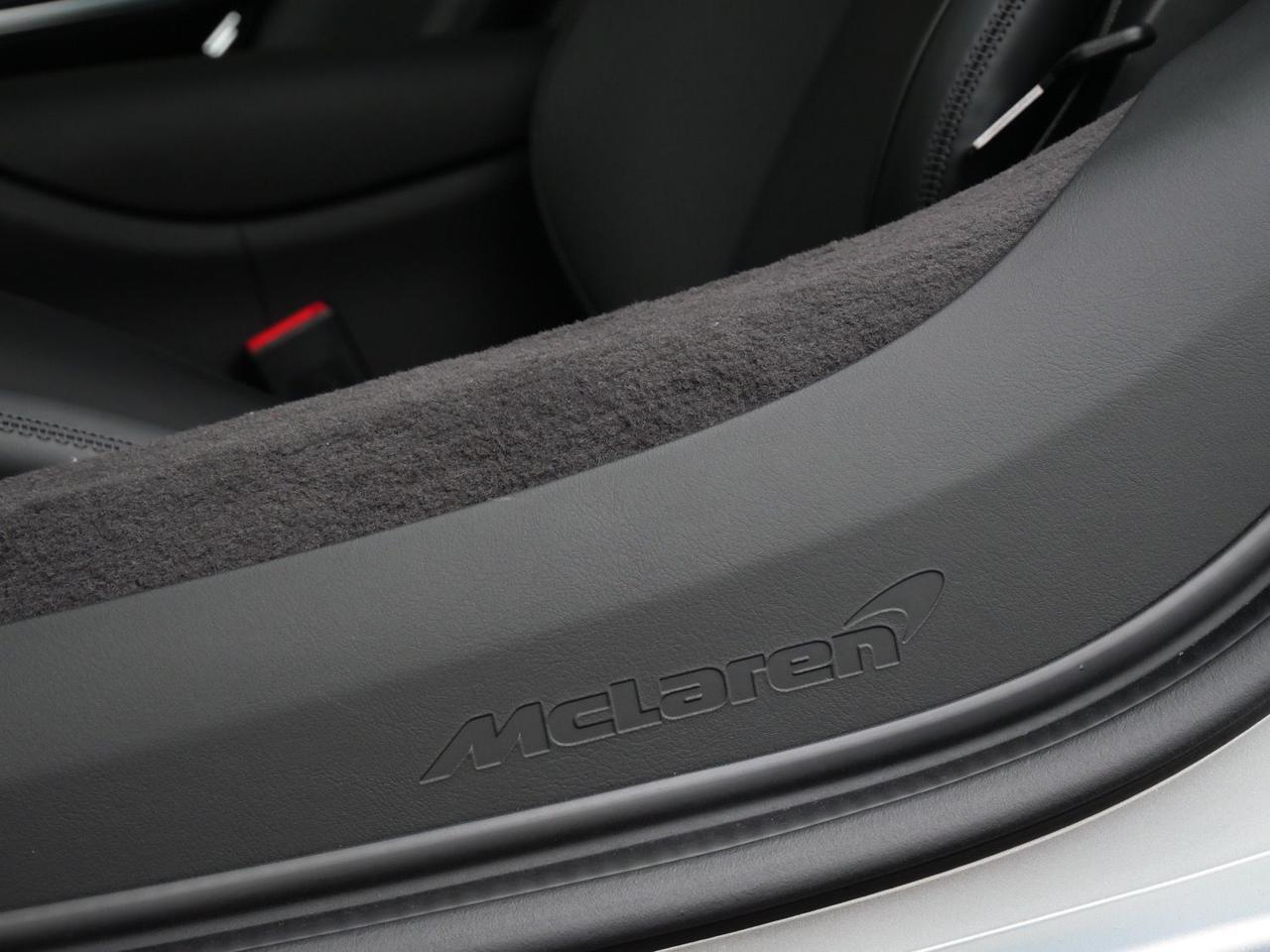 2026 McLaren Artura TechLux Lawrence KS