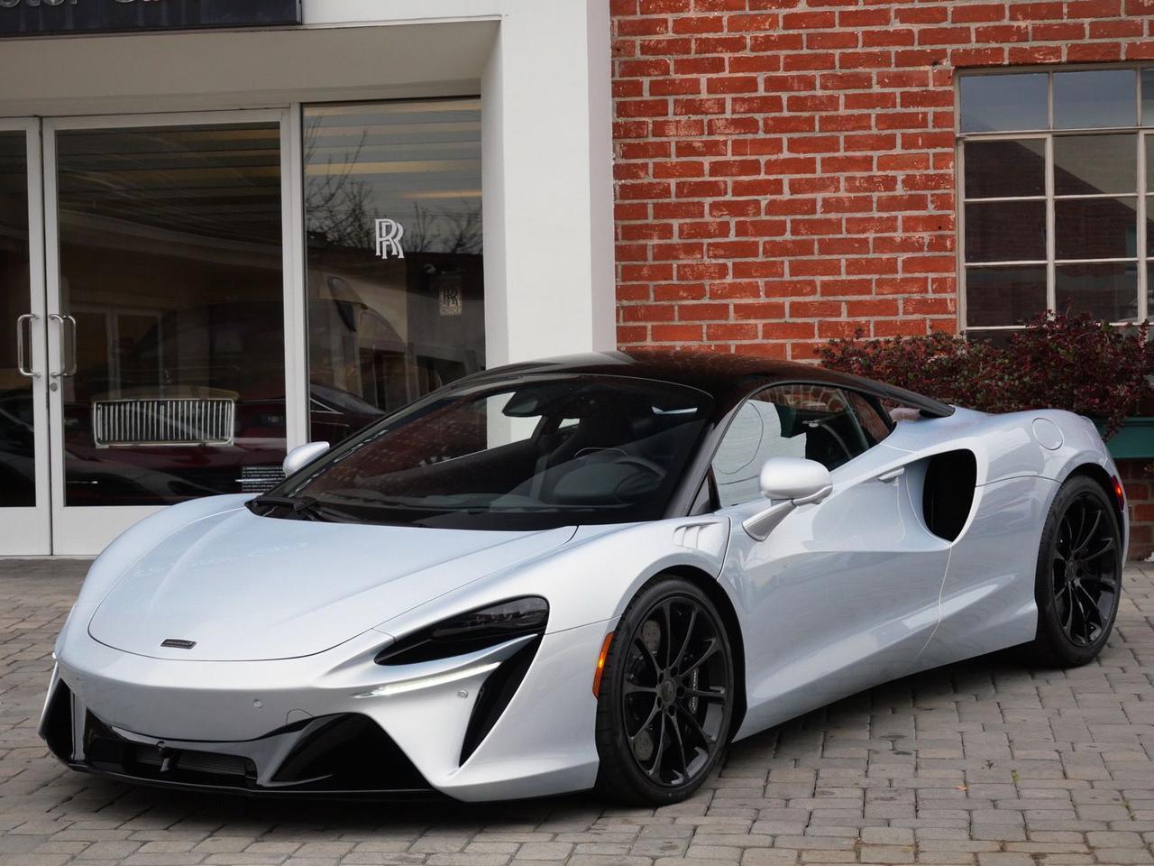 2026 McLaren Artura TechLux Lawrence KS