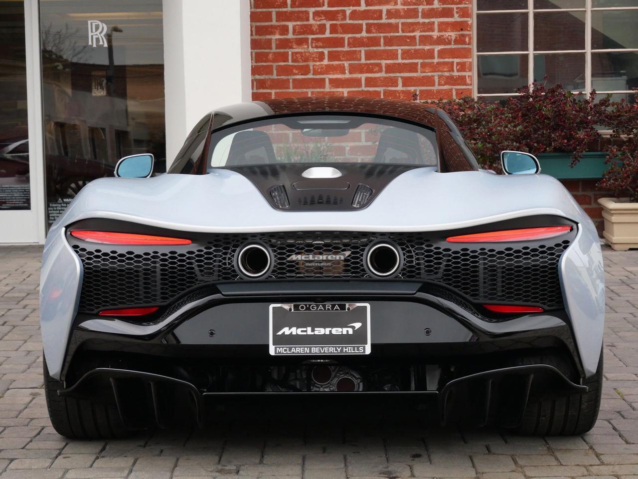 2026 McLaren Artura TechLux Lawrence KS