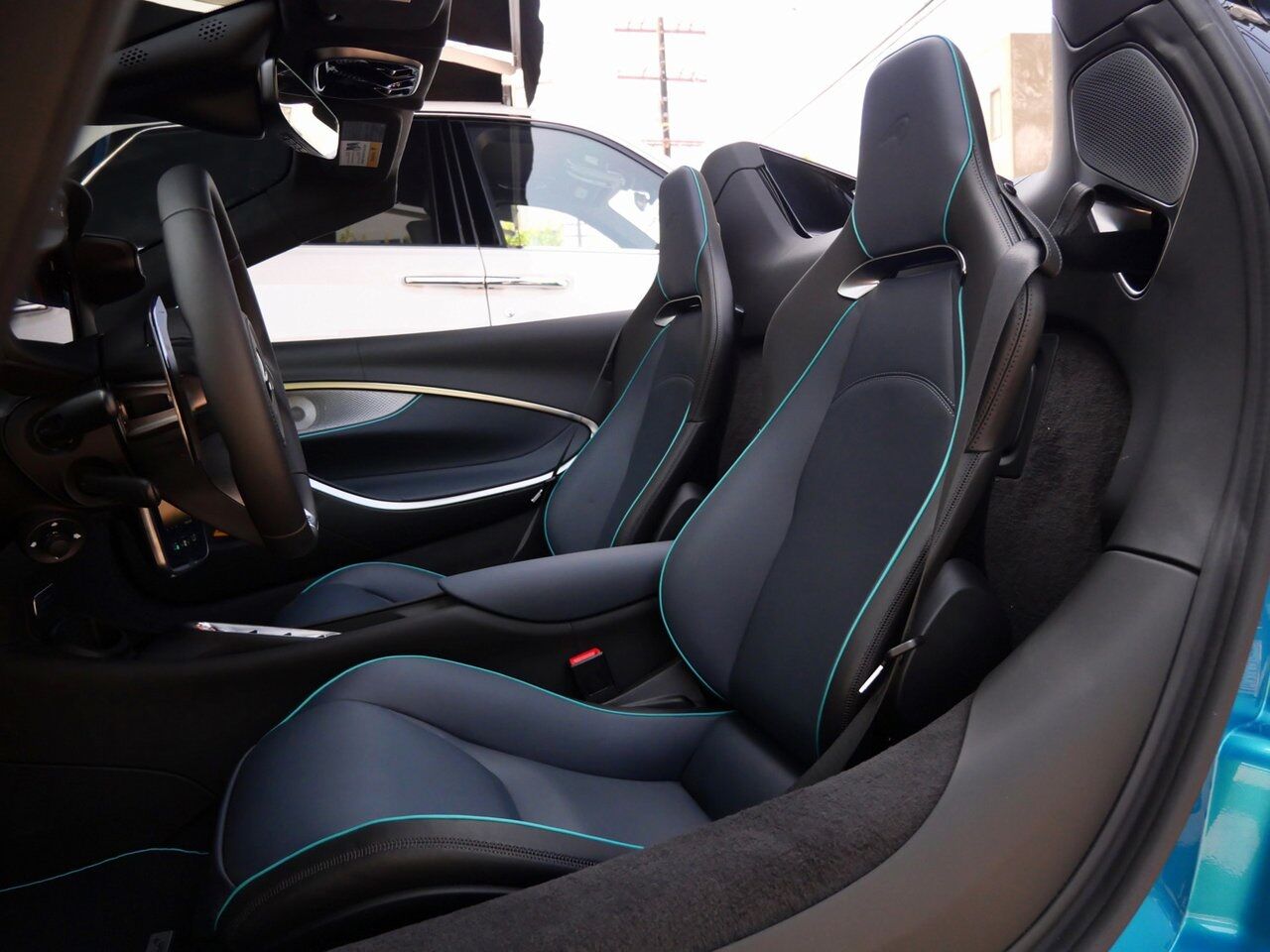 2026 McLaren Artura TechLux Lawrence KS