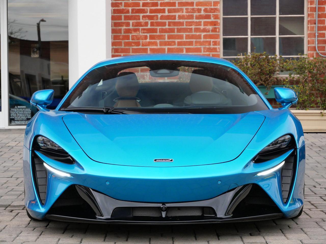 2026 McLaren Artura TechLux TechLux