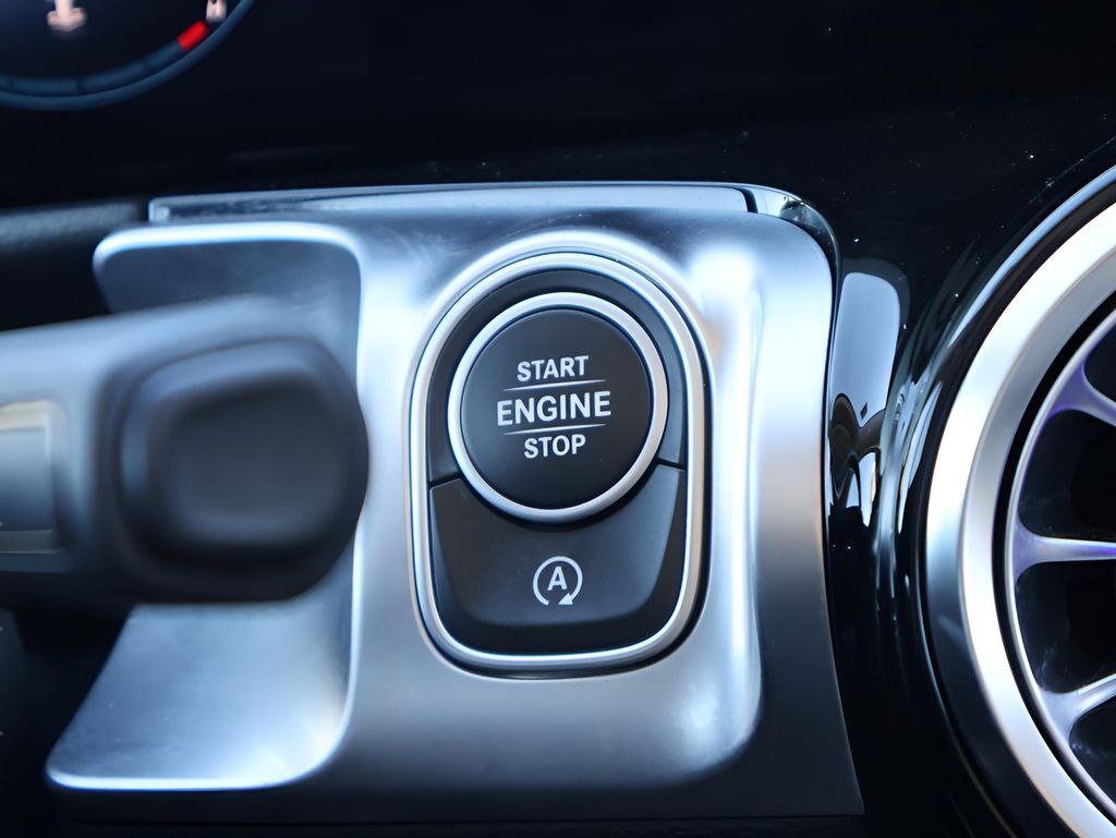 2026 Mercedes-Benz GLB GLB 250 San Clemente CA