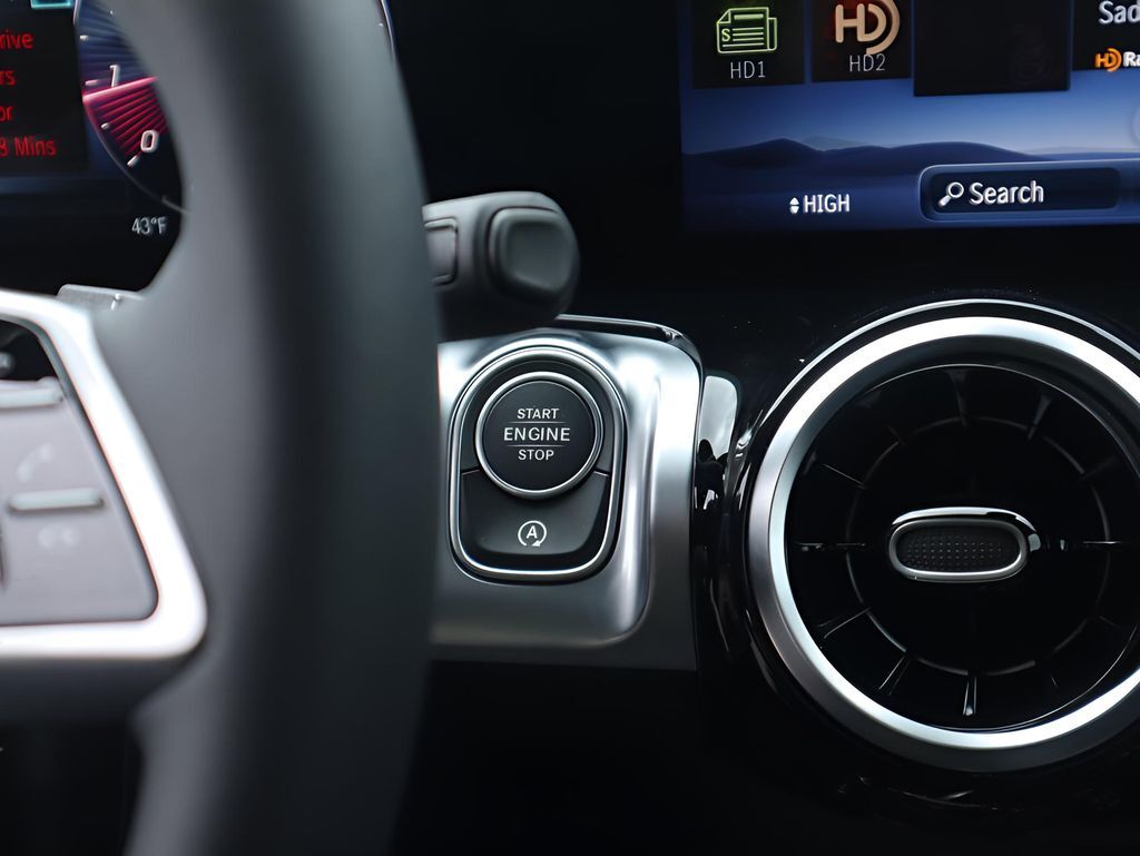 2026 Mercedes-Benz GLB GLB 250 San Clemente CA