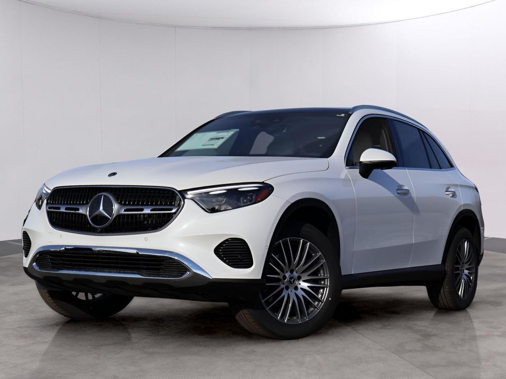 2026 Mercedes-Benz GLC