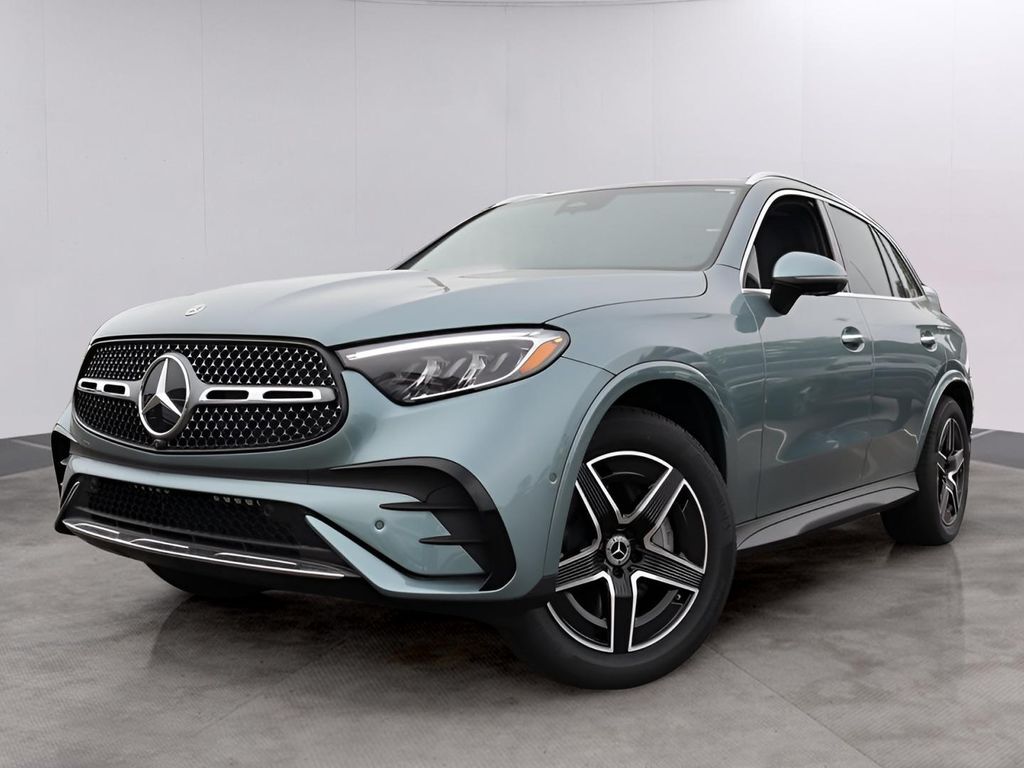 2026 Mercedes-Benz GLC