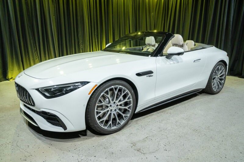 2026 Mercedes-Benz SL-Class AMG&reg; SL 43 Roadster