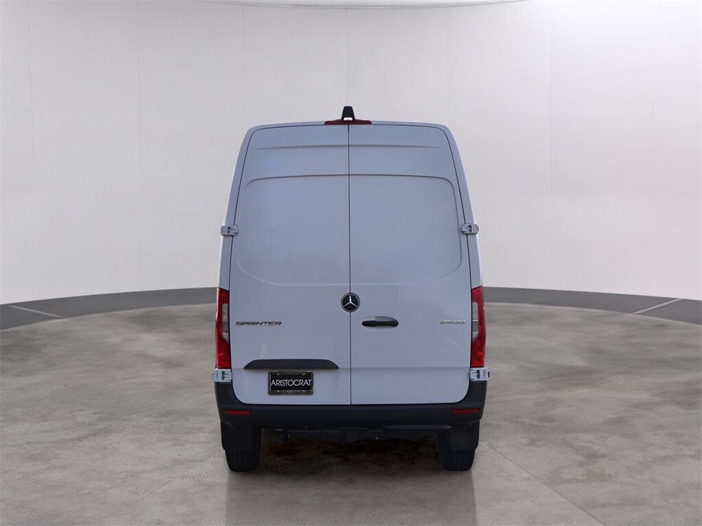 2026 Mercedes-Benz Sprinter 2500 Cargo 144 WB San Clemente CA