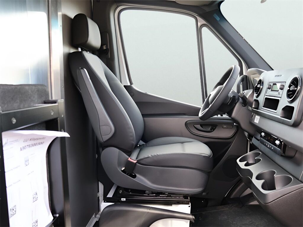 2026 Mercedes-Benz Sprinter 2500 Cargo 144 WB San Clemente CA