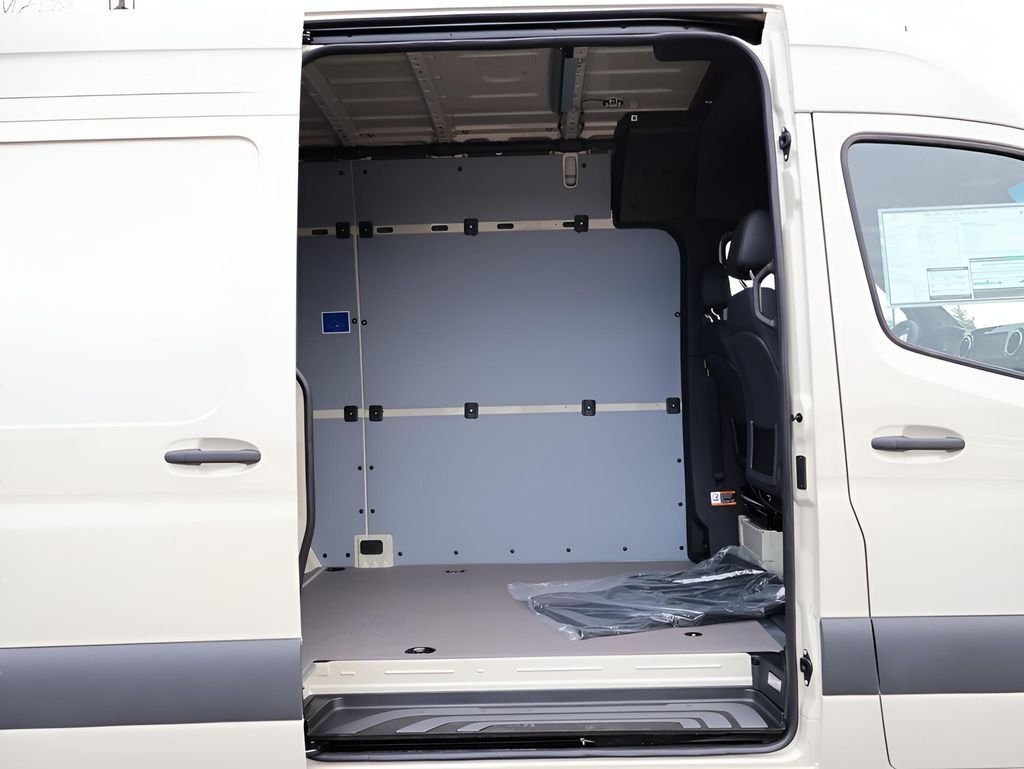 2026 Mercedes-Benz Sprinter 2500 Cargo 144 WB San Clemente CA