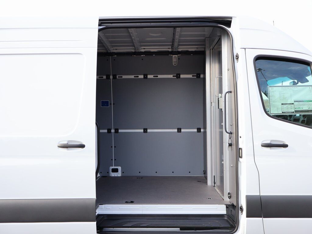 2026 Mercedes-Benz Sprinter 2500 Cargo 144 WB San Clemente CA