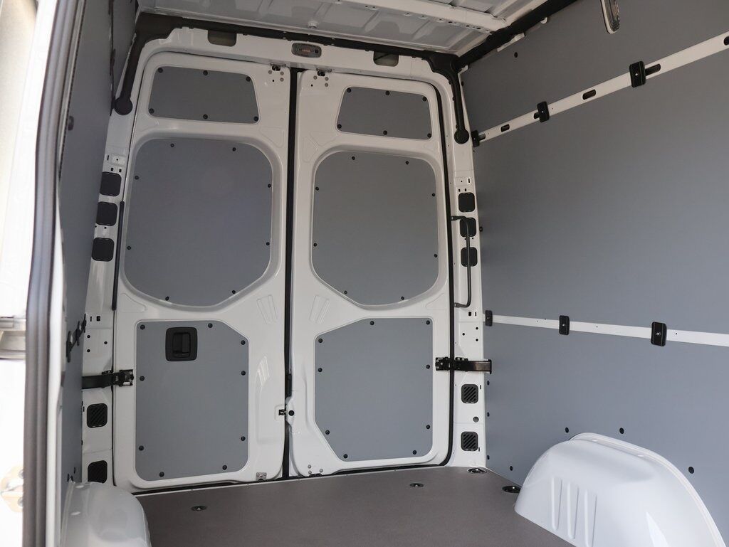 2026 Mercedes-Benz Sprinter 2500 Cargo 144 WB San Clemente CA