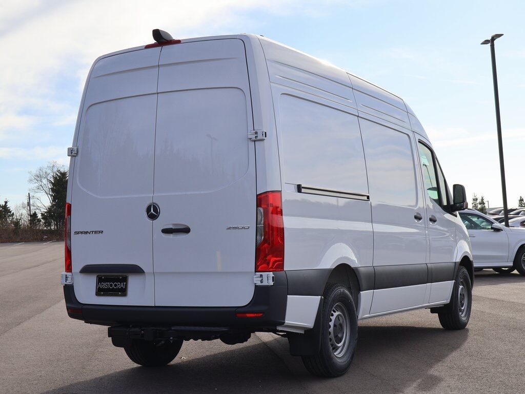 2026 Mercedes-Benz Sprinter 2500 Cargo 144 WB San Clemente CA