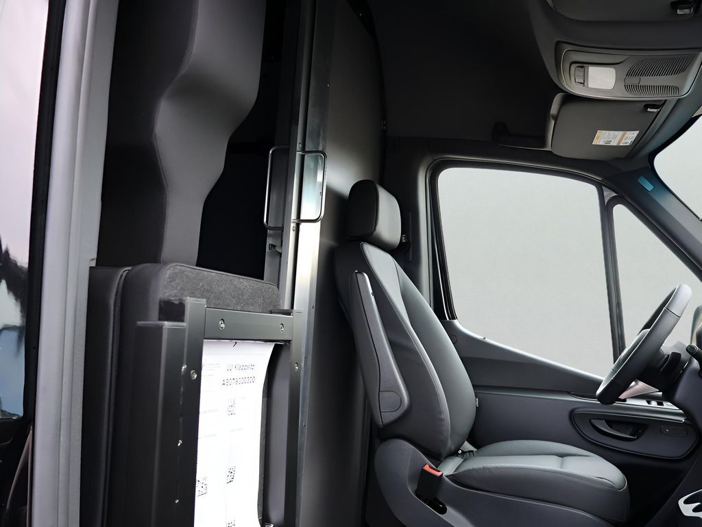 2026 Mercedes-Benz Sprinter 2500 Cargo 144 WB San Clemente CA